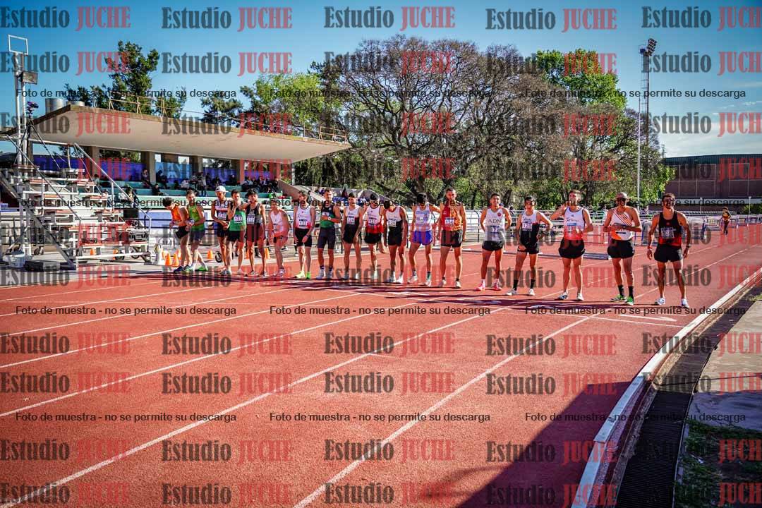 Fotos de los 10.000 m de varones - serie 1