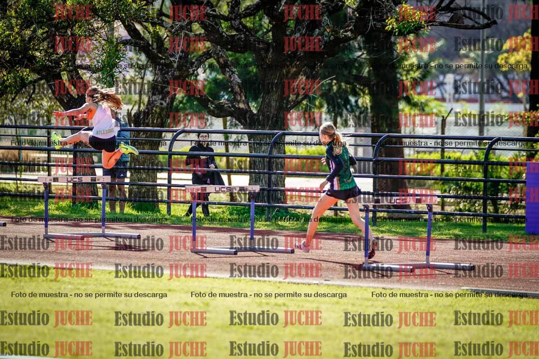 Fotos de los 295 m con vallas de mujeres