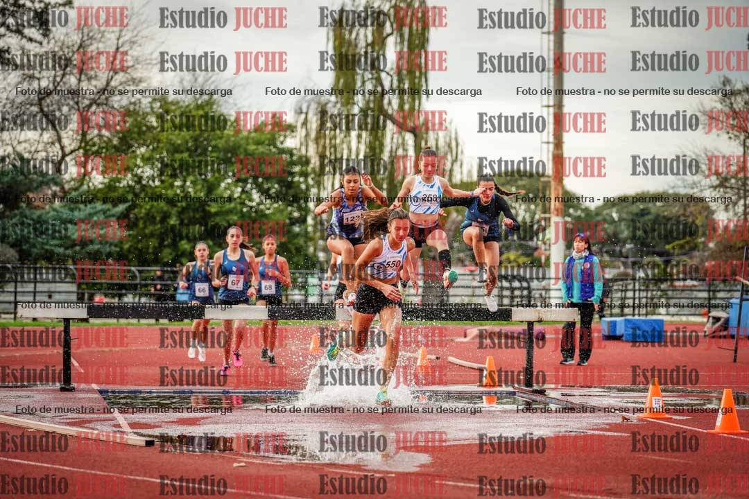 Fotos de los 2000 m con obstáculos de mujeres