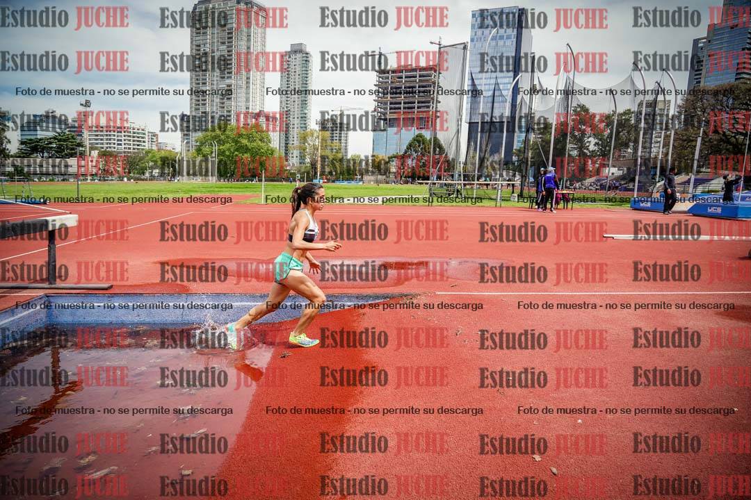Fotos de los 2000 m con obstáculos de mujeres