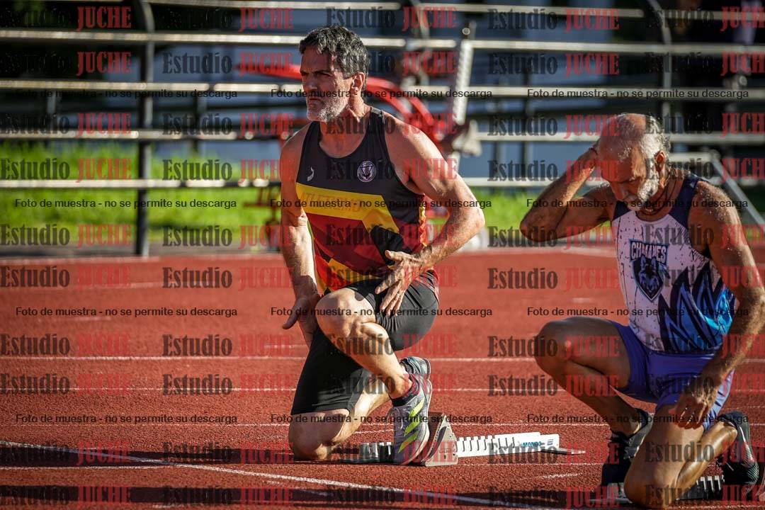 Fotos de los 110 m con vallas de varones - decatlón 6