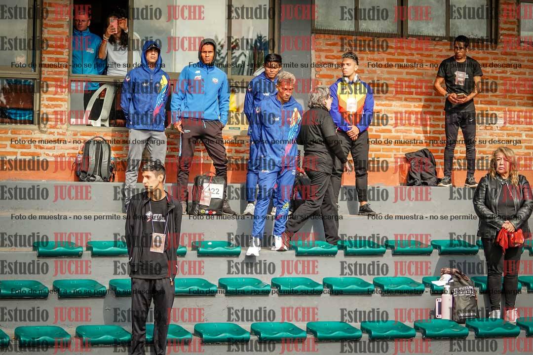 Fotos de algunos extras y podios del día 1