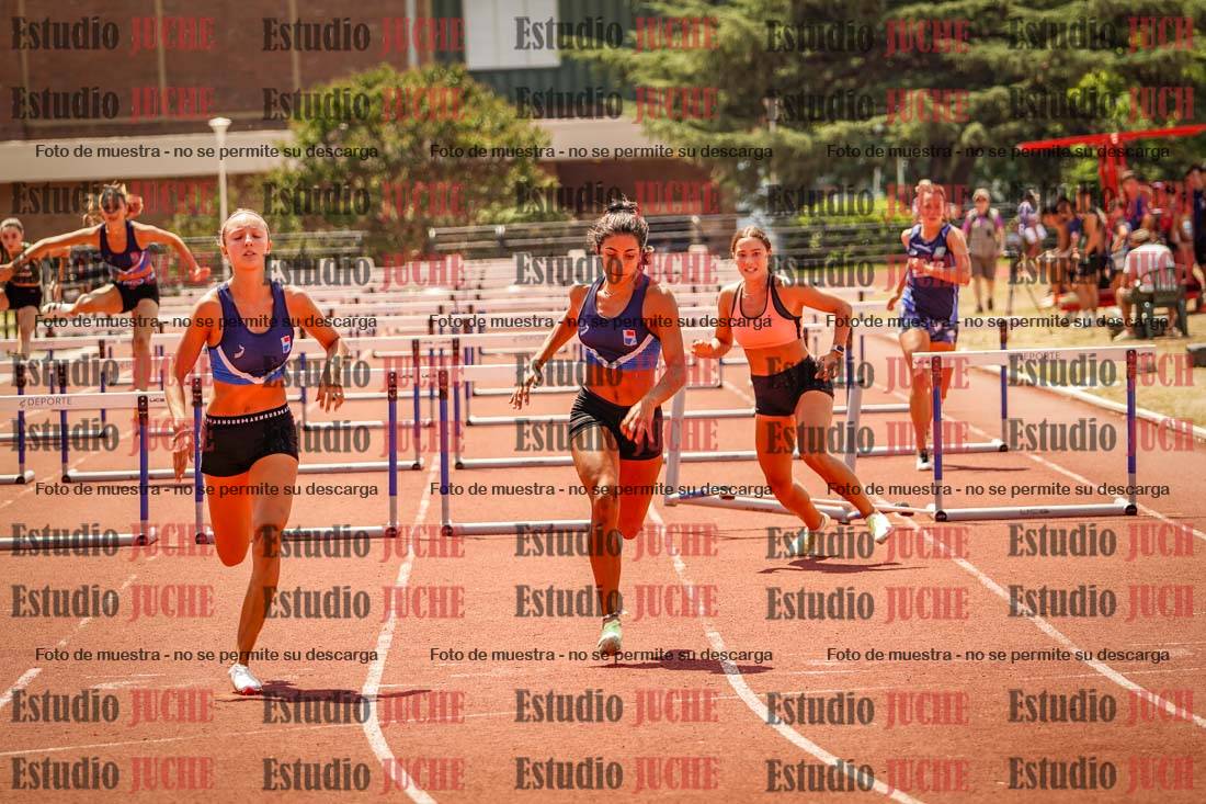 Fotos de los 100 m con vallas de mujeres