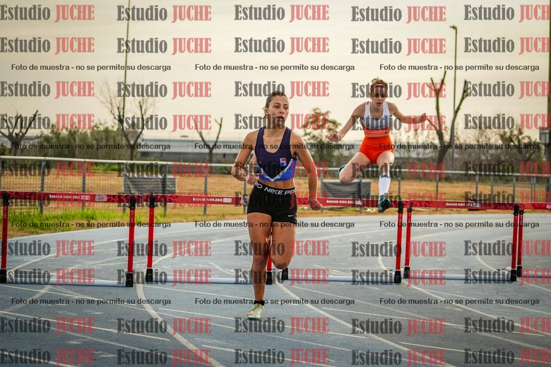 Fotos de los 400 m con vallas de mujeres
