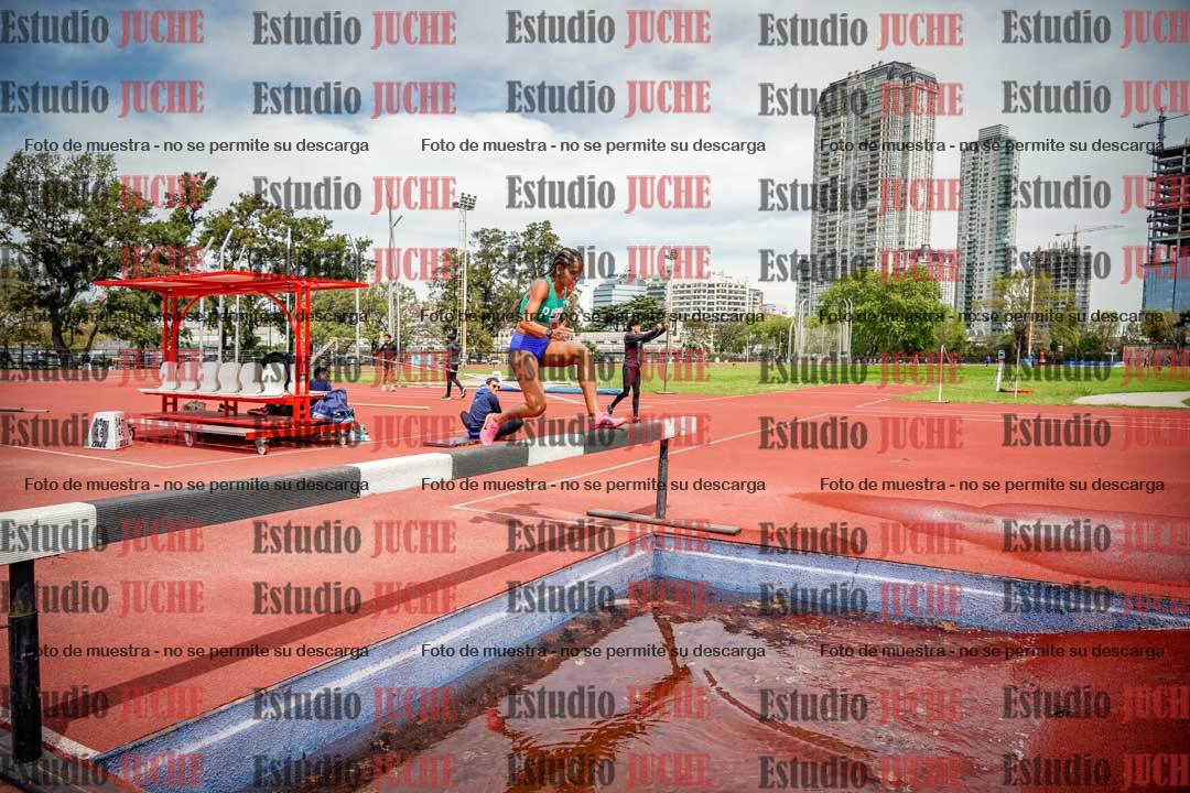 Fotos de los 2000 m con obstáculos de mujeres