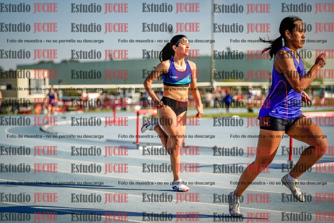 Fotos de los 400 m con vallas de mujeres