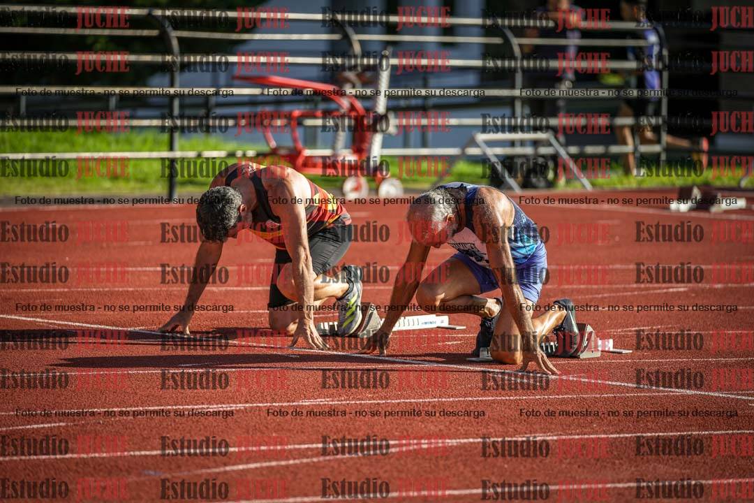 Fotos de los 110 m con vallas de varones - decatlón 6