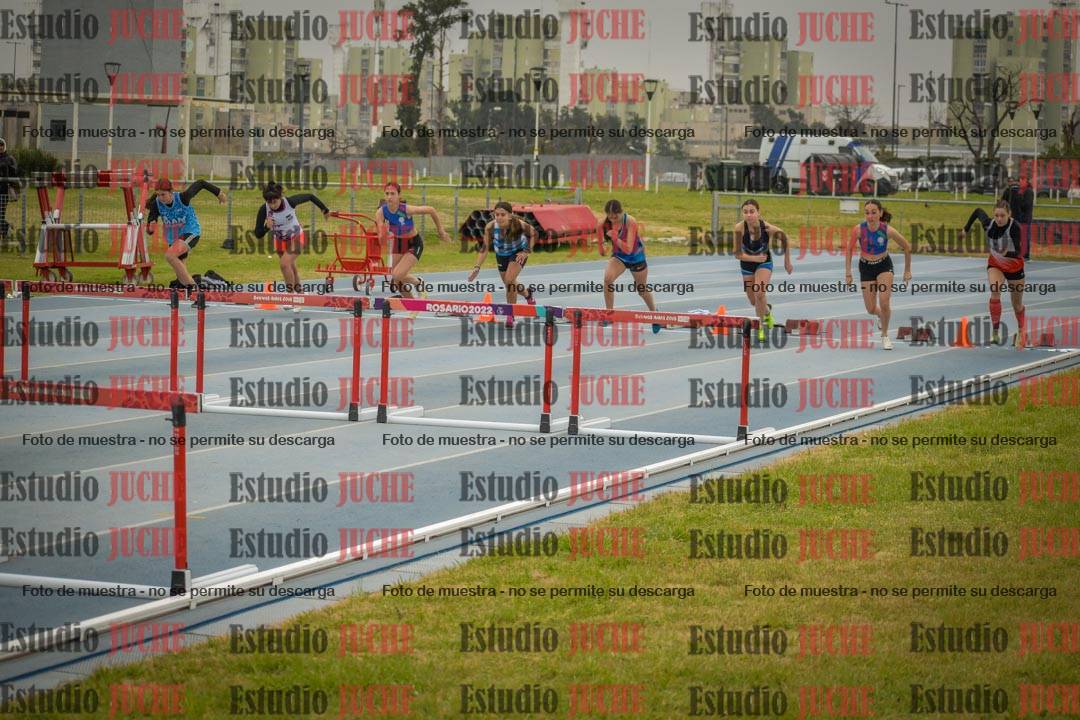 Fotos de los 80 m con vallas de mujeres