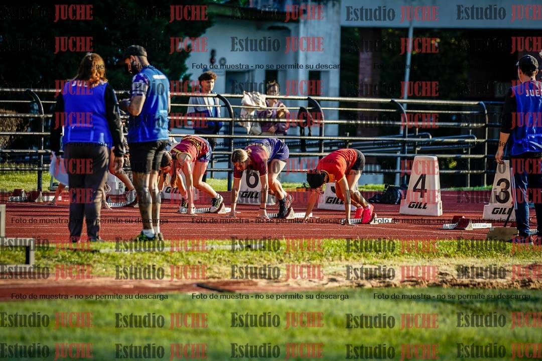 Fotos de los 100 m con vallas de mujeres - hepta 1