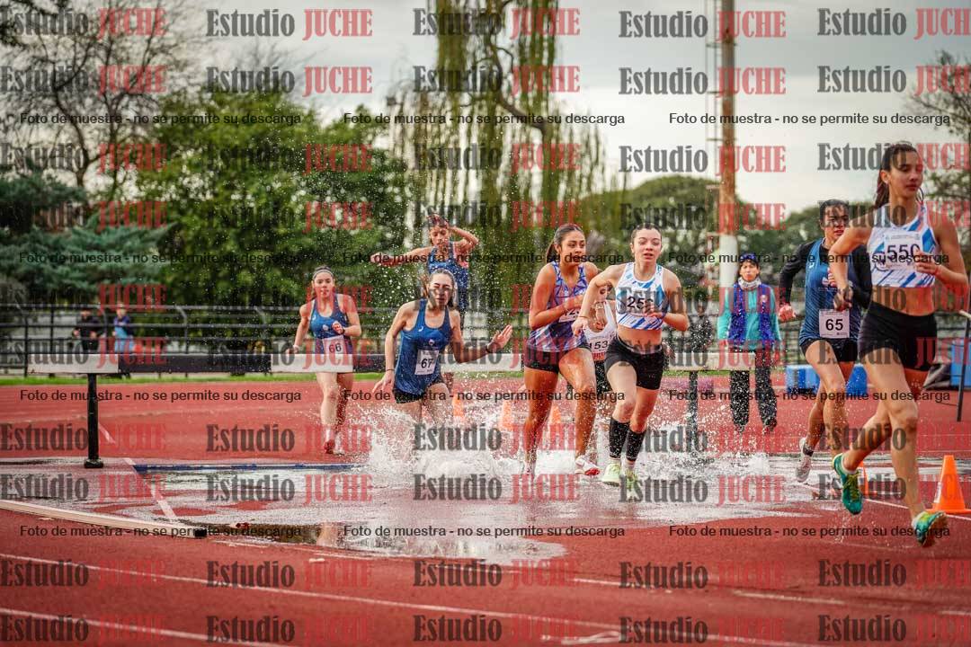 Fotos de los 2000 m con obstáculos de mujeres