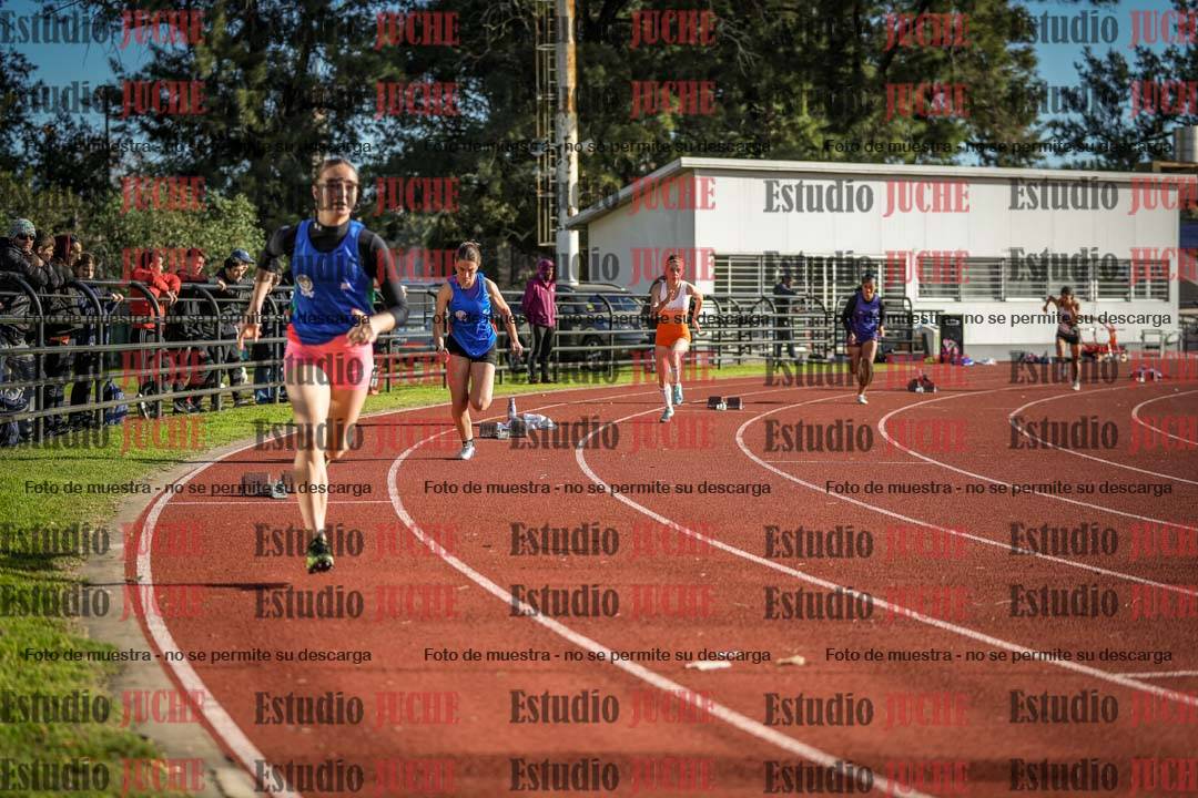 Fotos de los 400 m con vallas de mujeres