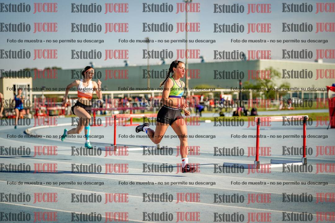 Fotos de los 400 m con vallas de mujeres
