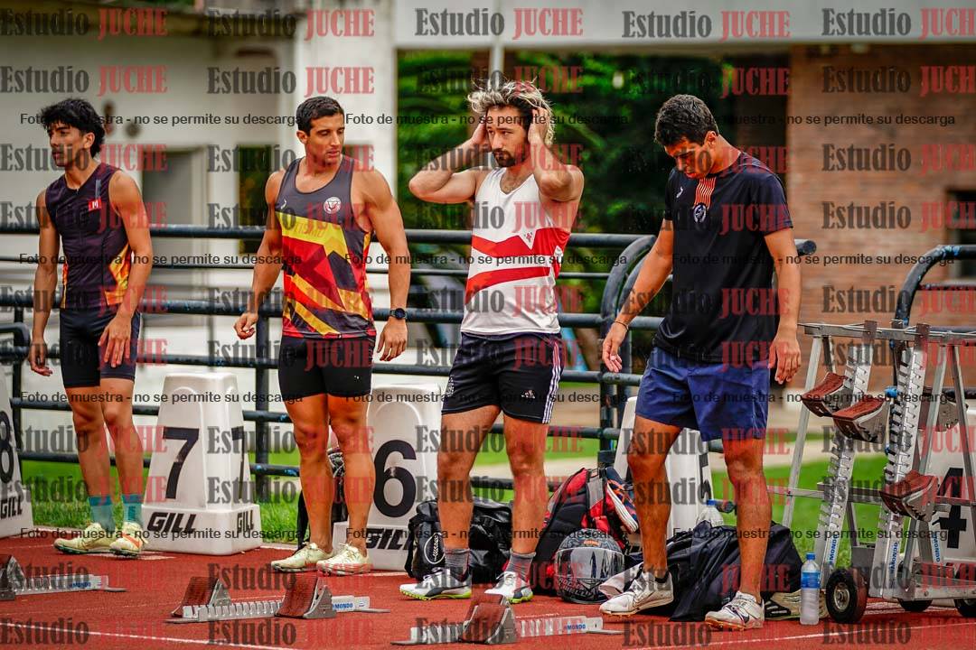 Fotos de los 110 m con vallas de varones - decatlón 6