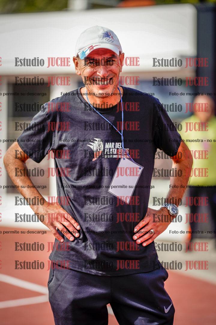Fotos de algunos extras y podios del día 1