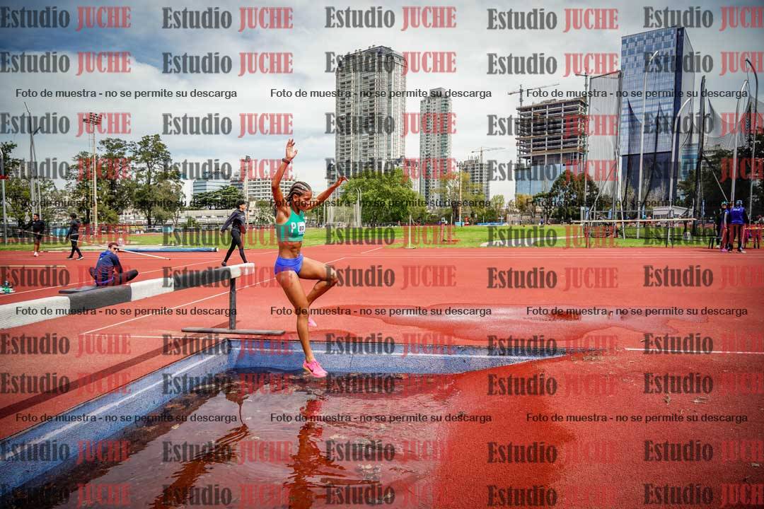 Fotos de los 2000 m con obstáculos de mujeres