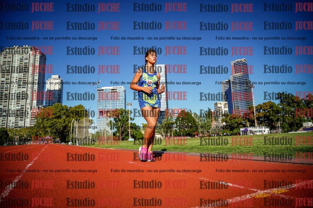 Fotos de los 5000 m marcha de mujeres y varones