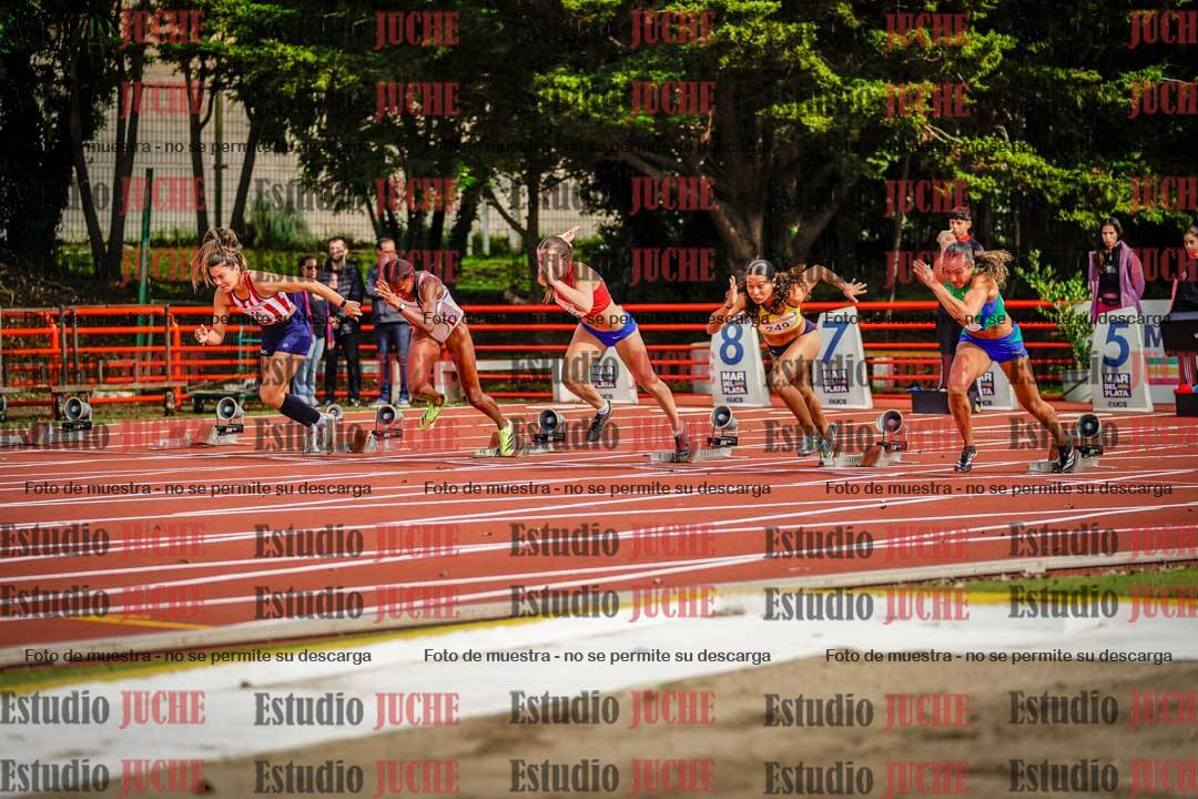 Fotos de los 100 m con vallas de mujeres