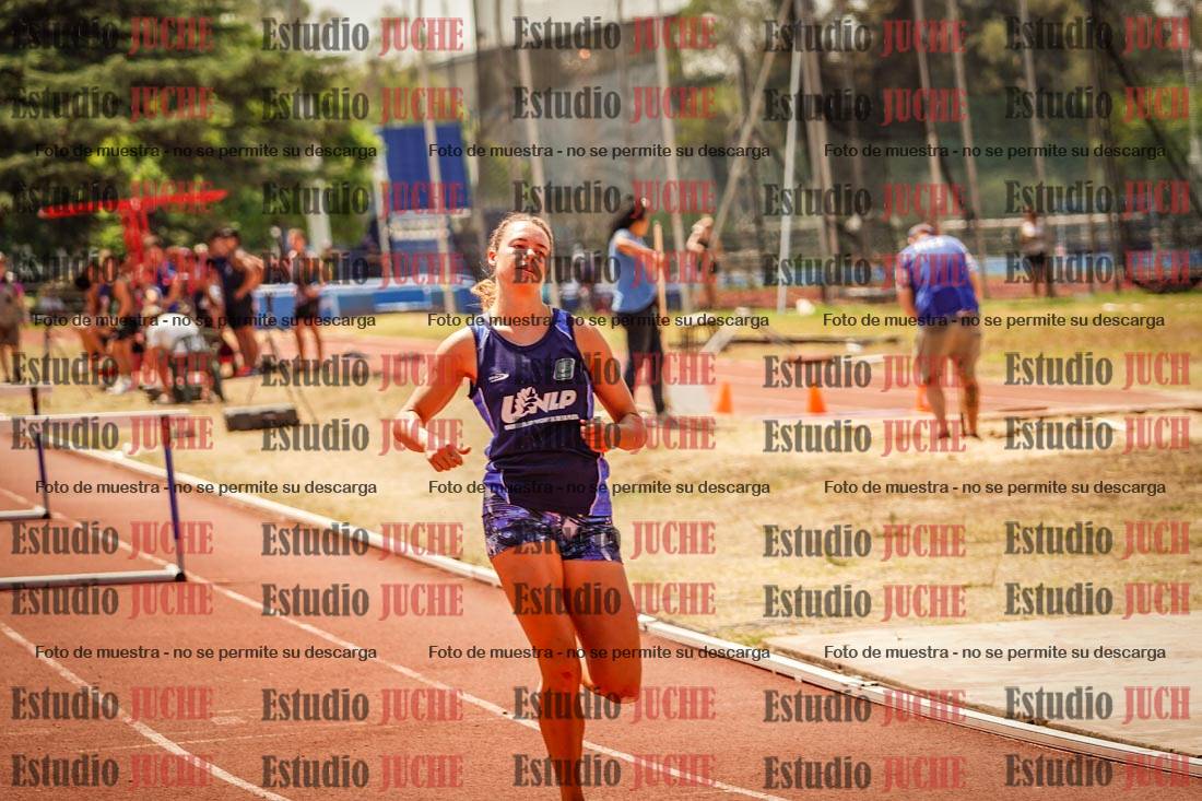 Fotos de los 100 m con vallas de mujeres