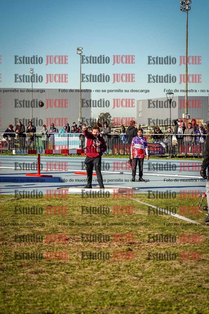Fotos del lanzamiento de bala de varones todas las categorías (incluye combinadas)