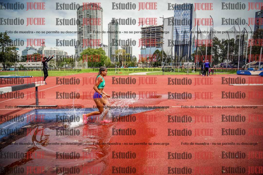 Fotos de los 2000 m con obstáculos de mujeres