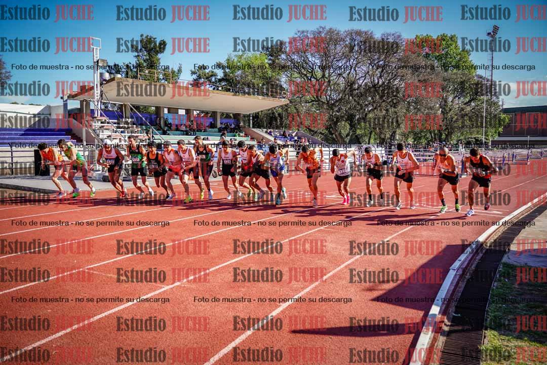 Fotos de los 10.000 m de varones - serie 1