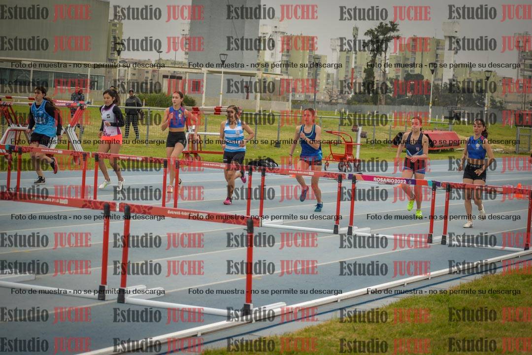 Fotos de los 80 m con vallas de mujeres