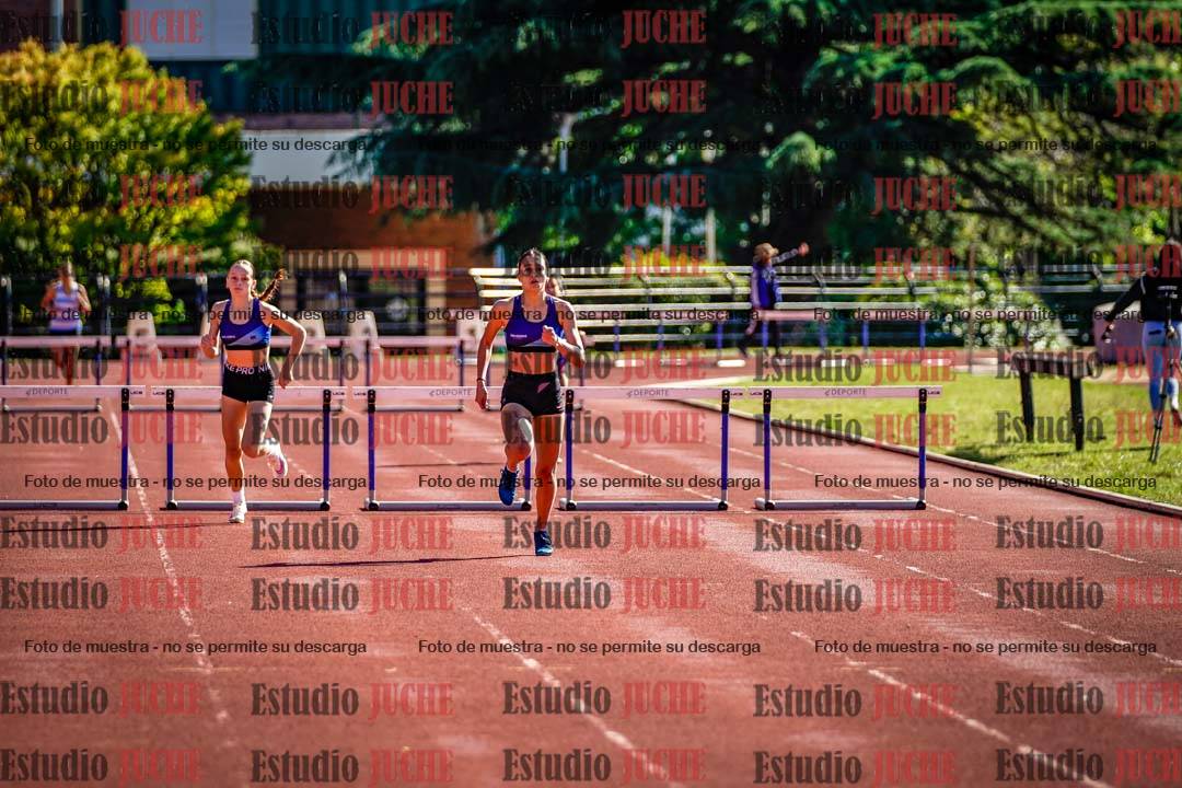 Fotos de los 295 m con vallas de mujeres