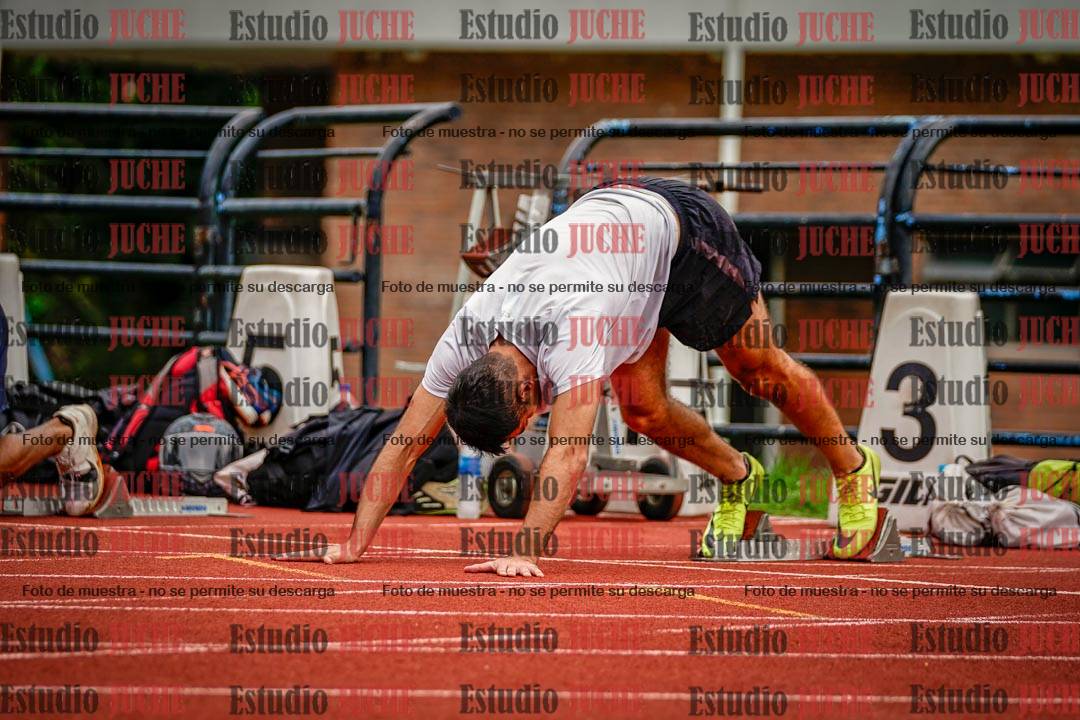 Fotos de los 110 m con vallas de varones - decatlón 6