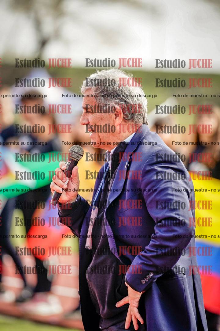 Fotos de algunos extras y podios del día 1