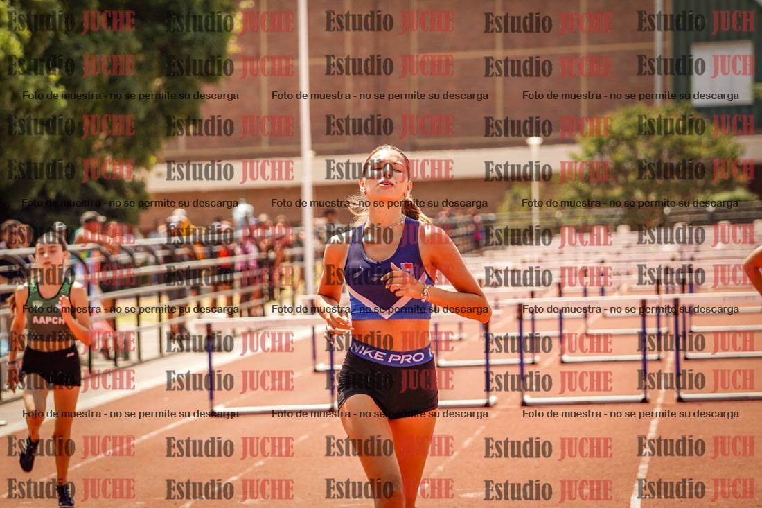 Fotos de los 100 m con vallas de mujeres