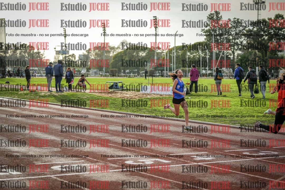 Fotos de los 80 m llanos de mujeres