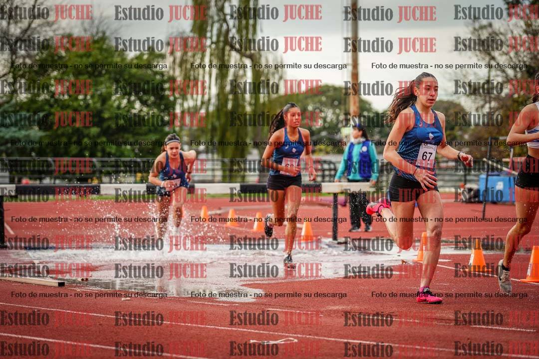 Fotos de los 2000 m con obstáculos de mujeres