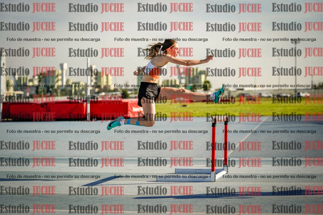 Fotos de los 400 m con vallas de mujeres
