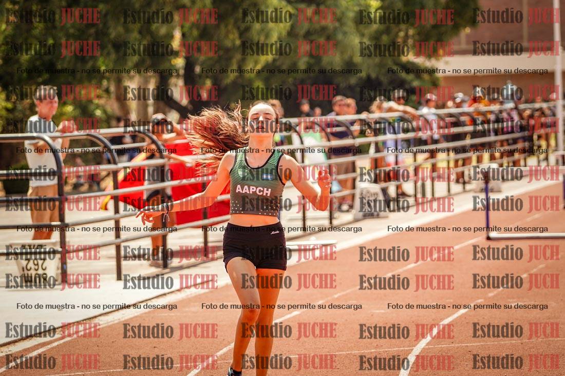 Fotos de los 100 m con vallas de mujeres
