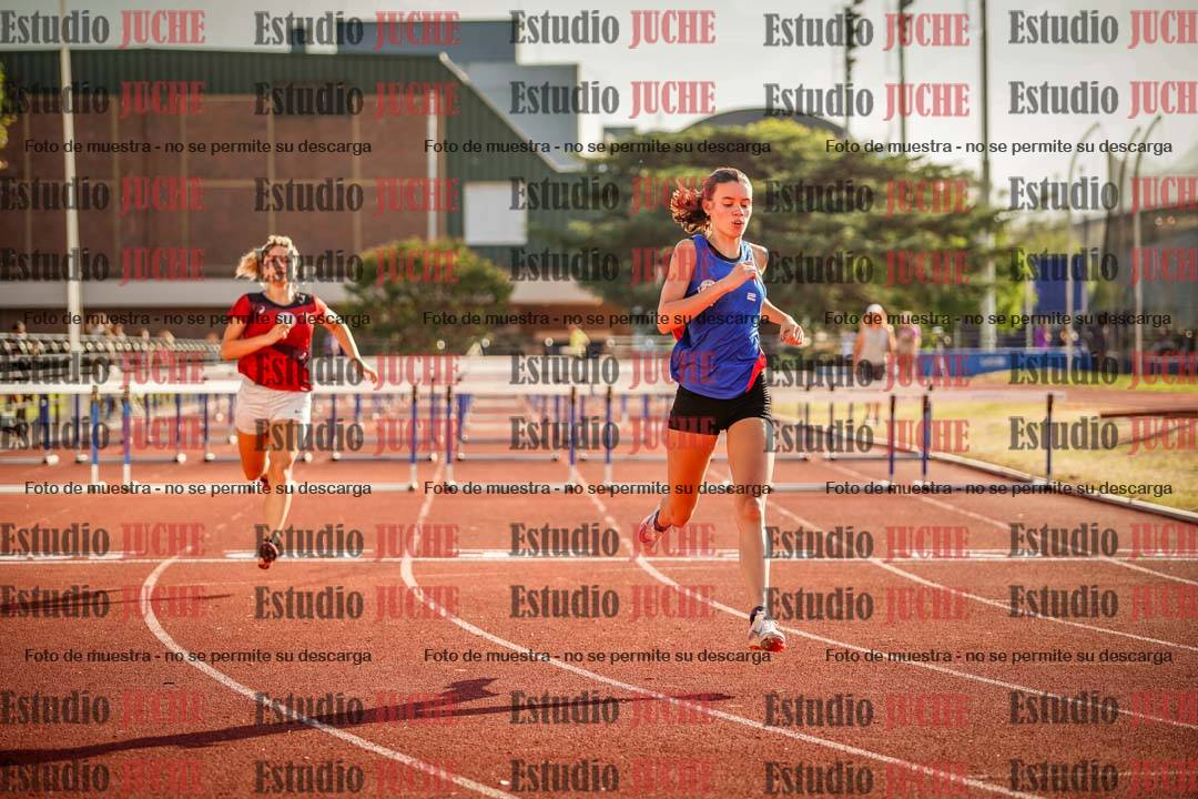 Fotos de los 100 m con vallas de mujeres - combinadas 1