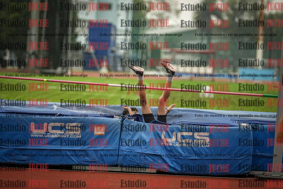 Fotos del salto en alto - grupo 1