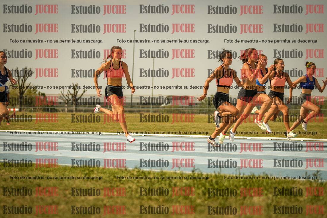 Fotos de los 80 m llanos de mujeres