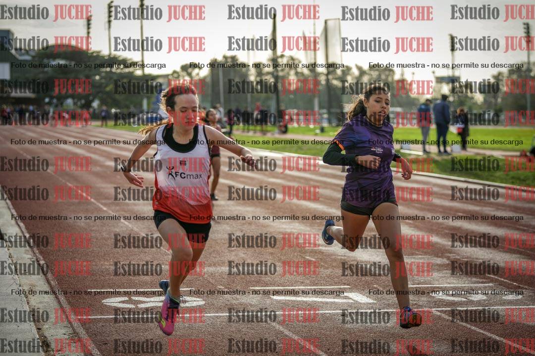 Fotos de los 80 m llanos de mujeres