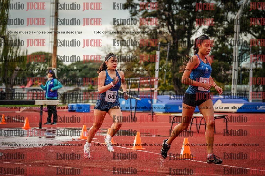 Fotos de los 2000 m con obstáculos de mujeres