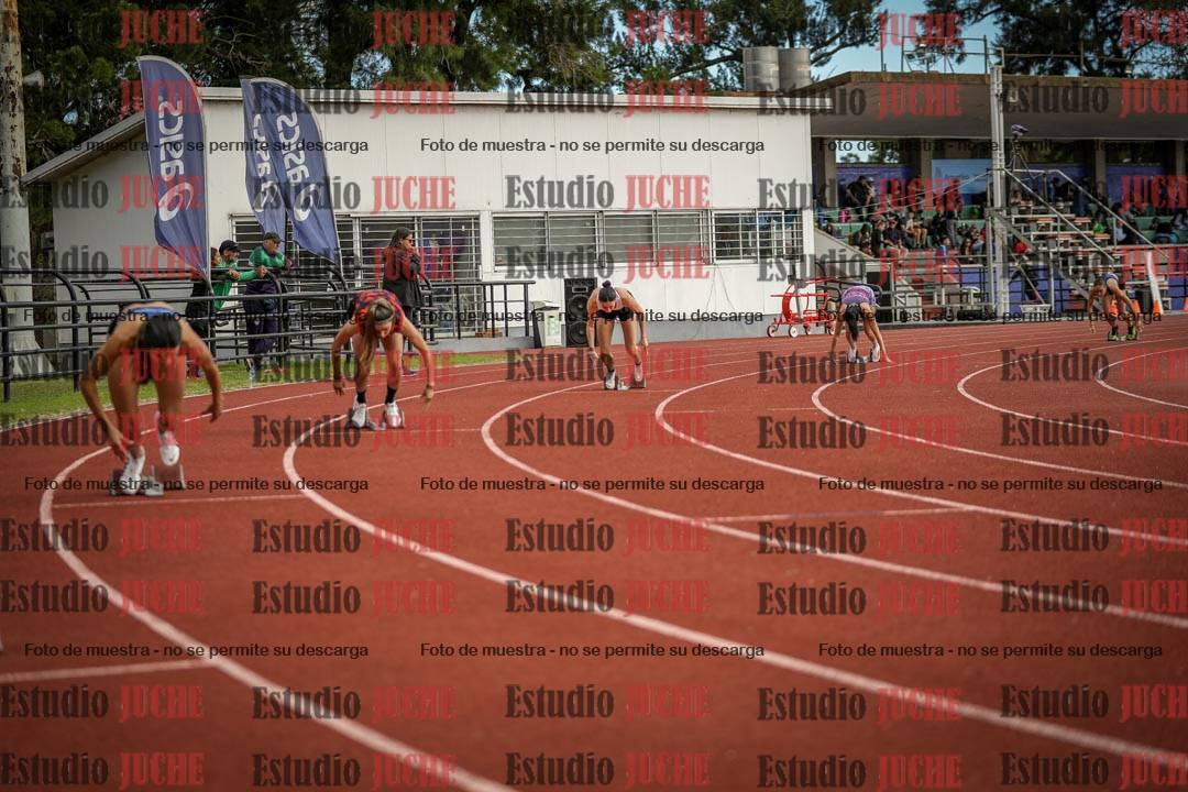 Fotos de los 400 m con vallas de mujeres
