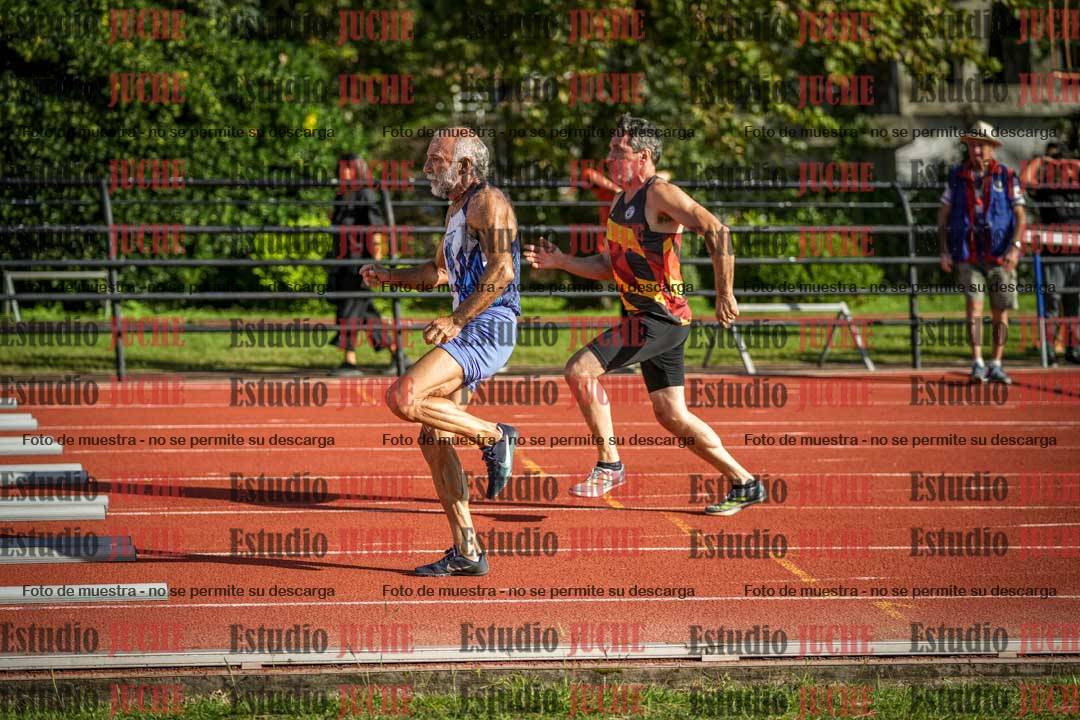 Fotos de los 110 m con vallas de varones - decatlón 6