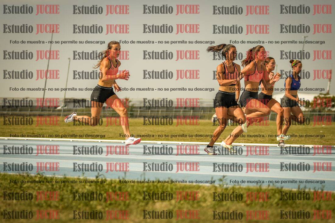 Fotos de los 80 m llanos de mujeres