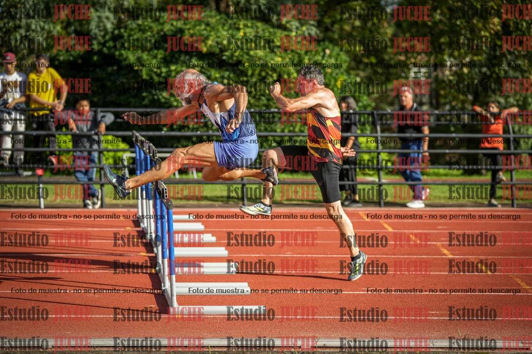 Fotos de los 110 m con vallas de varones - decatlón 6
