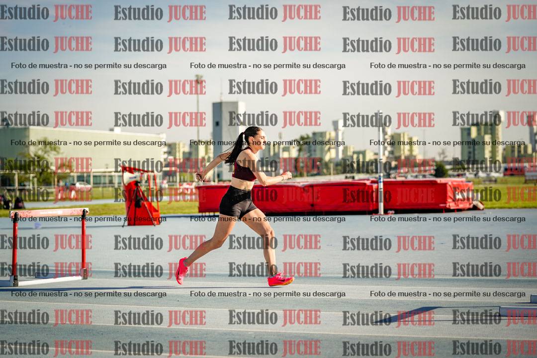 Fotos de los 400 m con vallas de mujeres