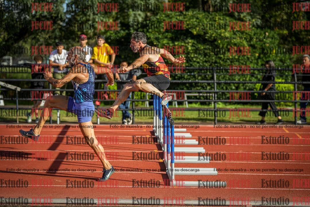 Fotos de los 110 m con vallas de varones - decatlón 6