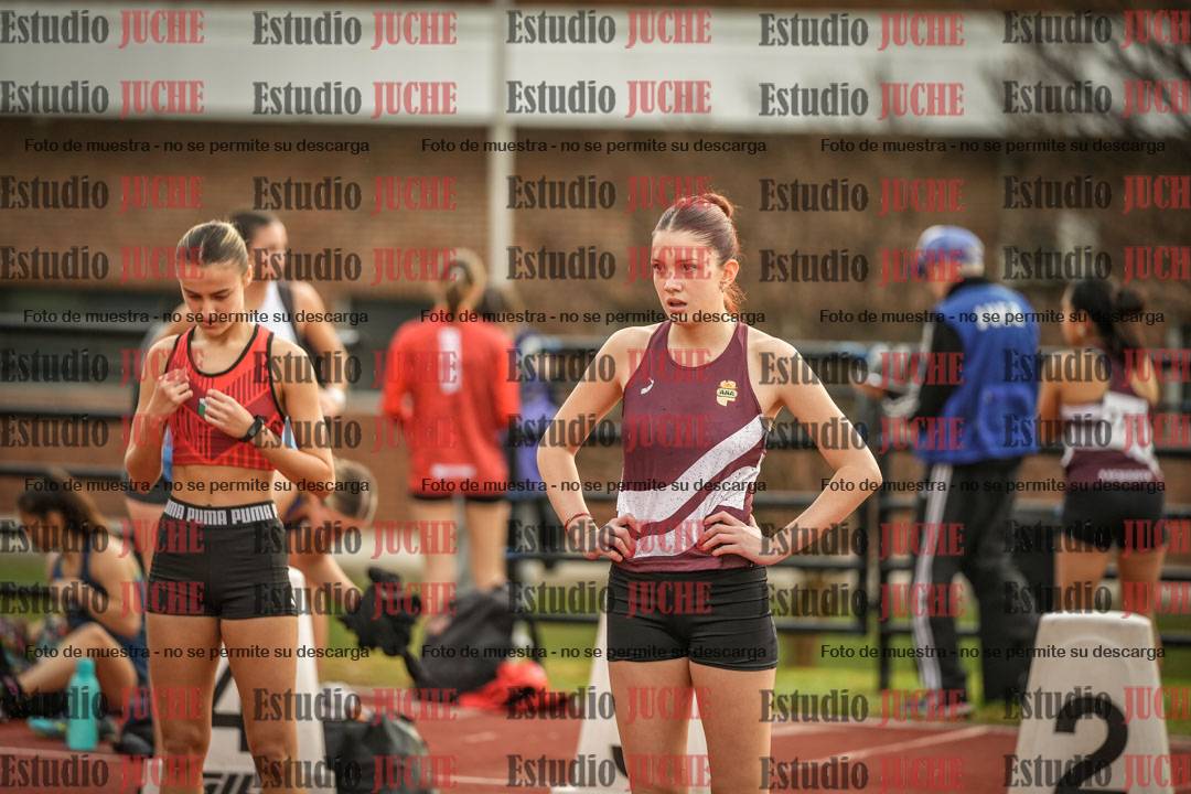 Fotos de los 100 m con vallas de mujeres