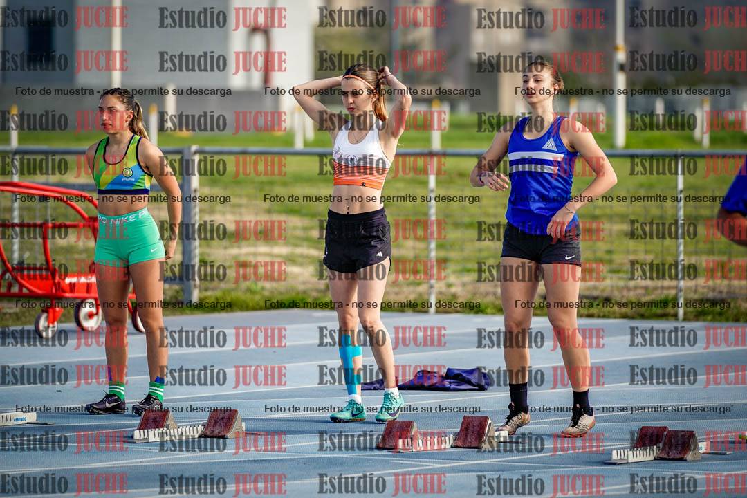 Fotos de los 100 m con vallas de mujeres