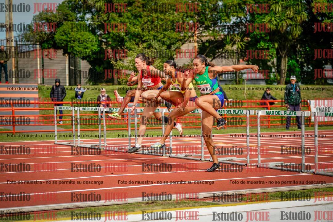 Fotos de los 100 m con vallas de mujeres