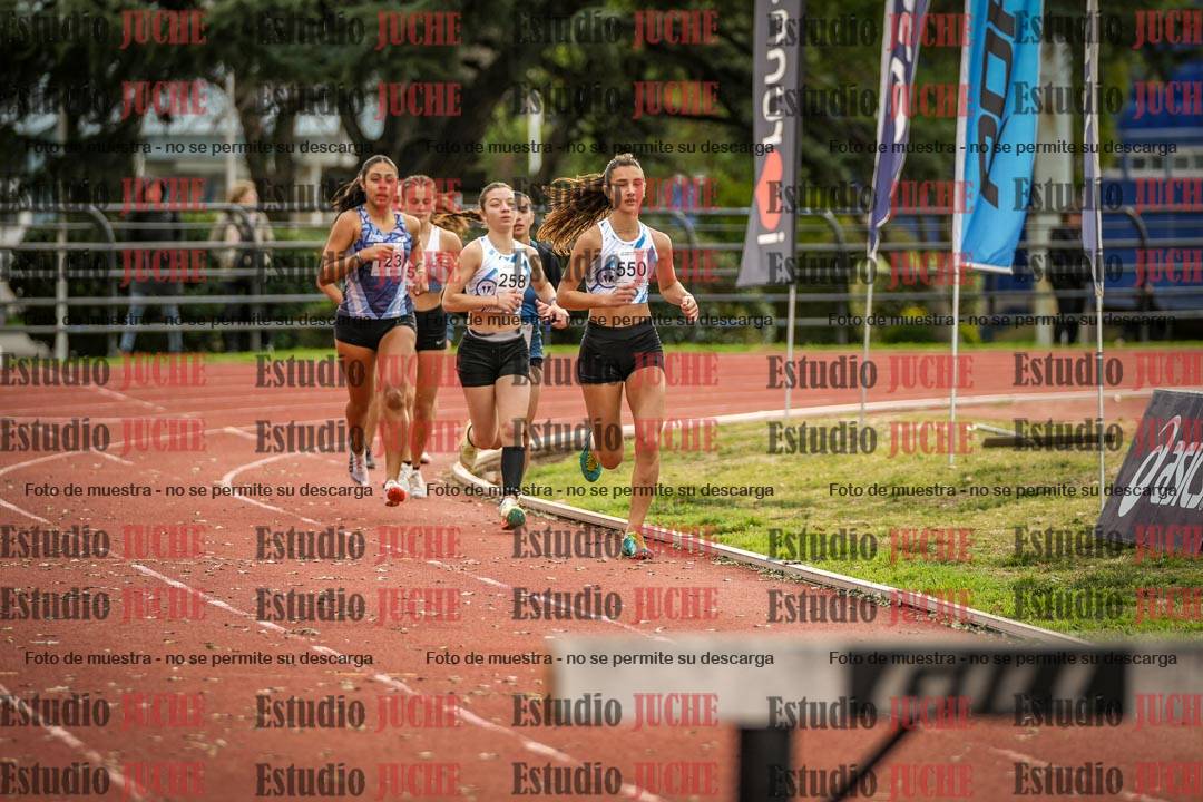 Fotos de los 2000 m con obstáculos de mujeres