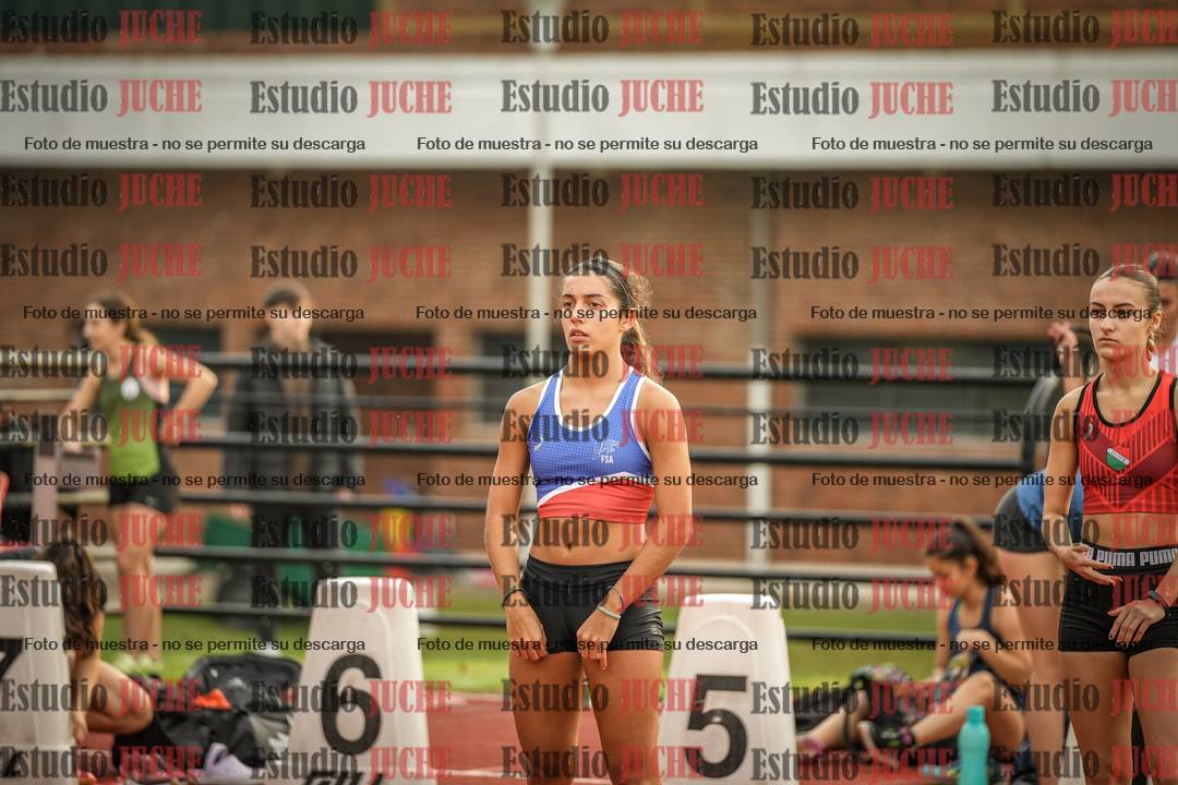 Fotos de los 100 m con vallas de mujeres